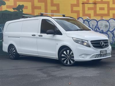 2022 Mercedes-Benz Vito - Thumbnail