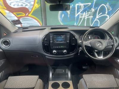 2022 Mercedes-Benz Vito - Thumbnail