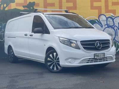 2022 Mercedes-Benz Vito - Thumbnail