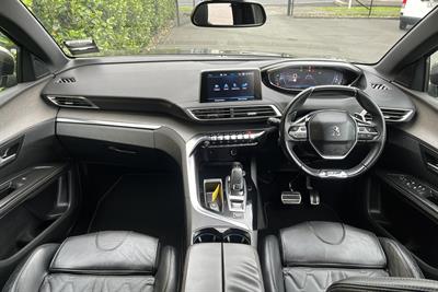 2018 Peugeot 5008 - Thumbnail