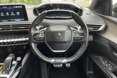 2018 Peugeot 5008 - Thumbnail