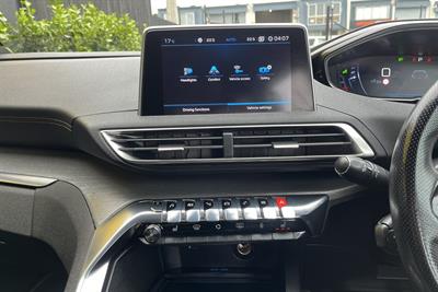 2018 Peugeot 5008 - Thumbnail