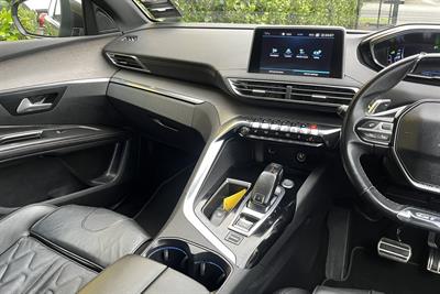 2018 Peugeot 5008 - Thumbnail