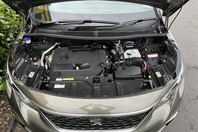 2018 Peugeot 5008 - Thumbnail