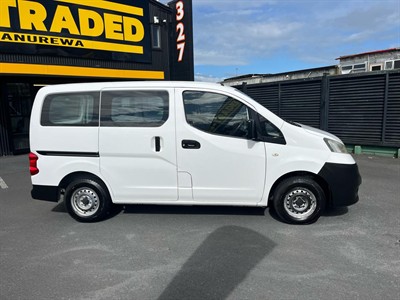 2013 Nissan NV200 - Thumbnail
