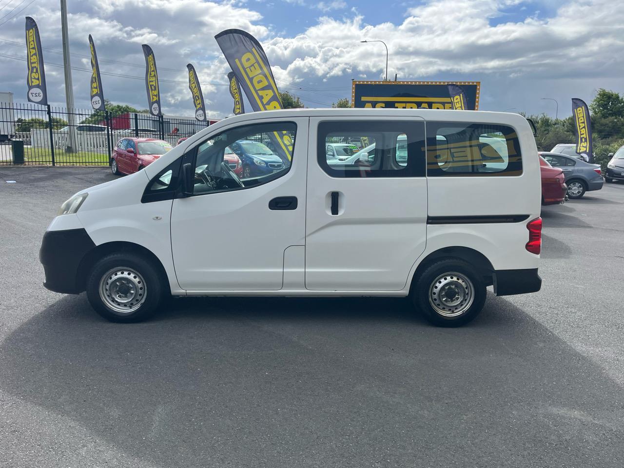 2013 Nissan NV200