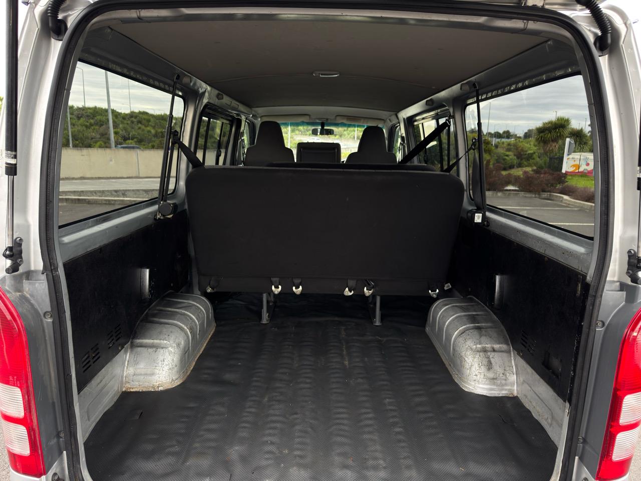 2009 Toyota Hiace