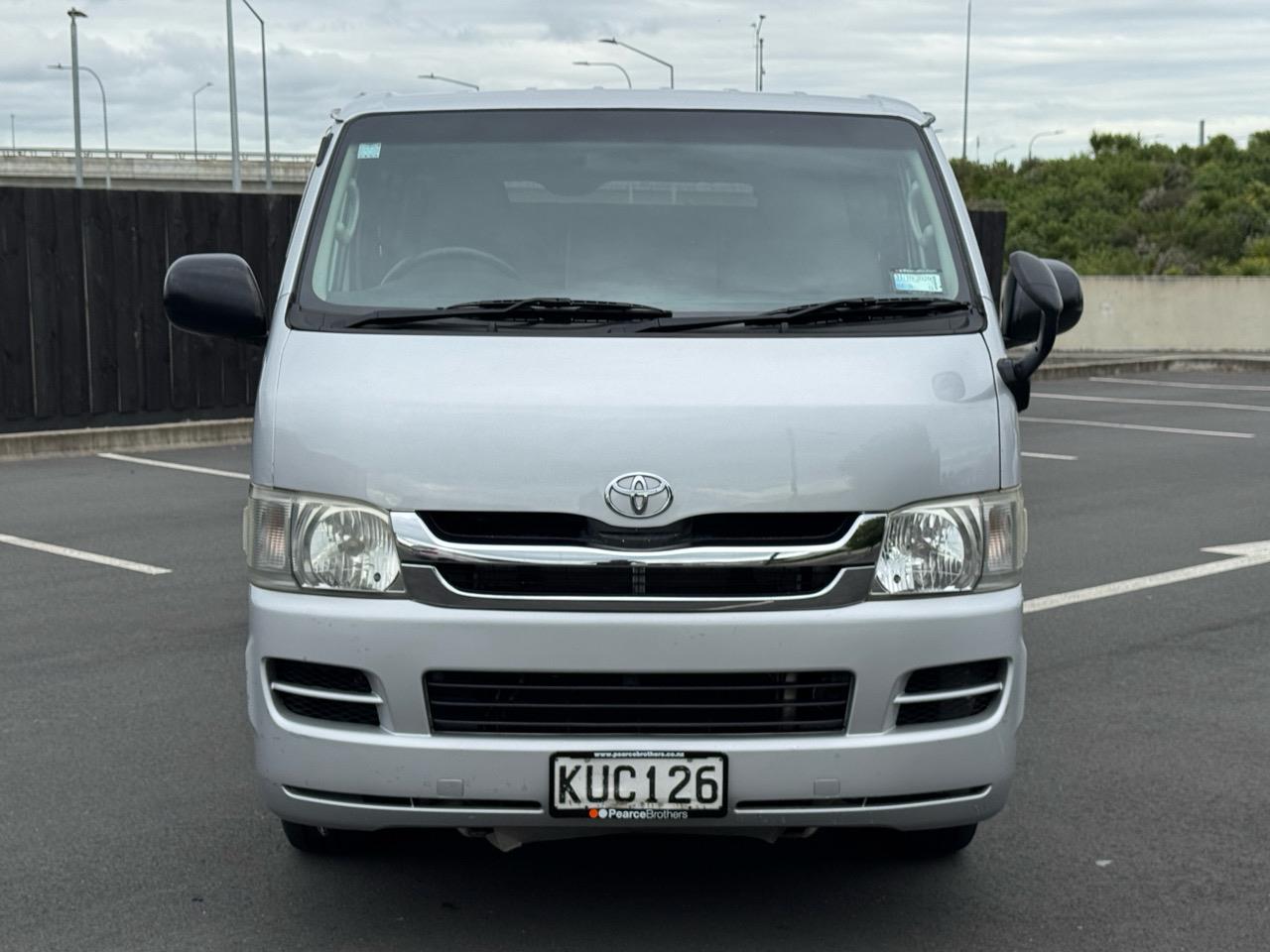 2009 Toyota Hiace