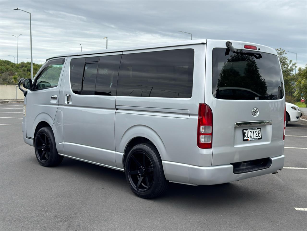 2009 Toyota Hiace