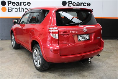 2014 Toyota RAV4 - Thumbnail