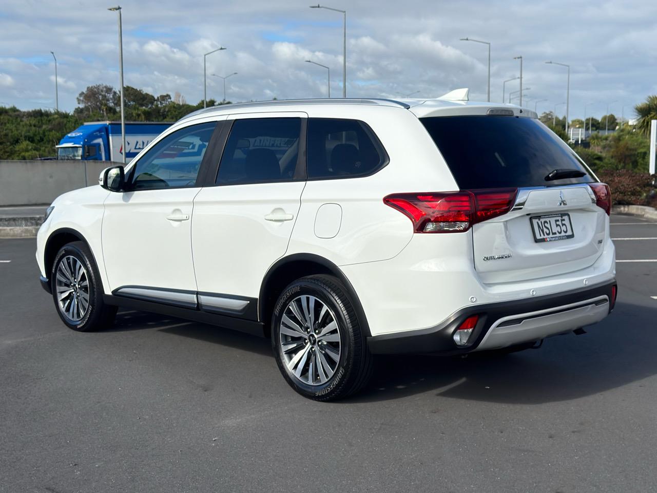 2021 Mitsubishi Outlander