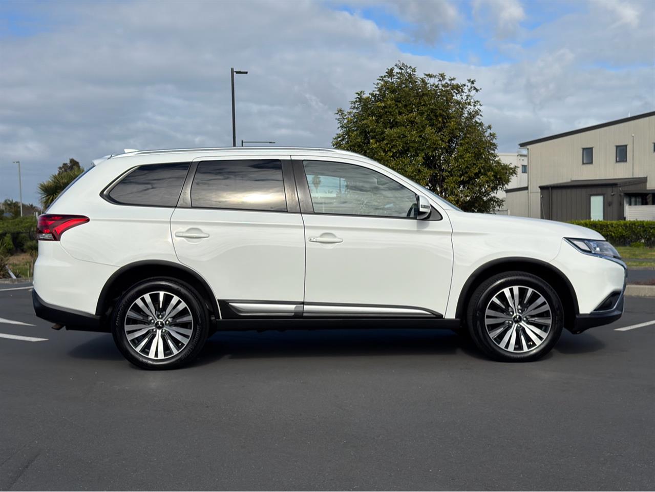 2021 Mitsubishi Outlander