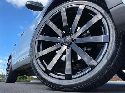 2017 Toyota Highlander - Thumbnail