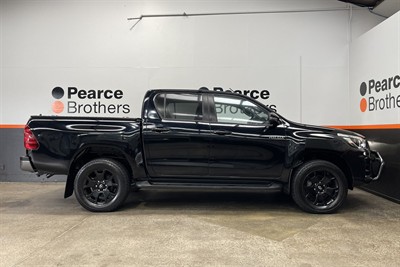 2018 Toyota Hilux - Thumbnail