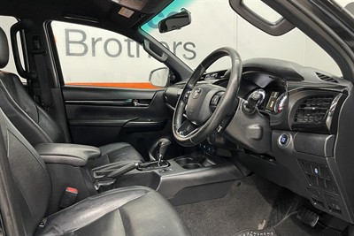 2018 Toyota Hilux - Thumbnail