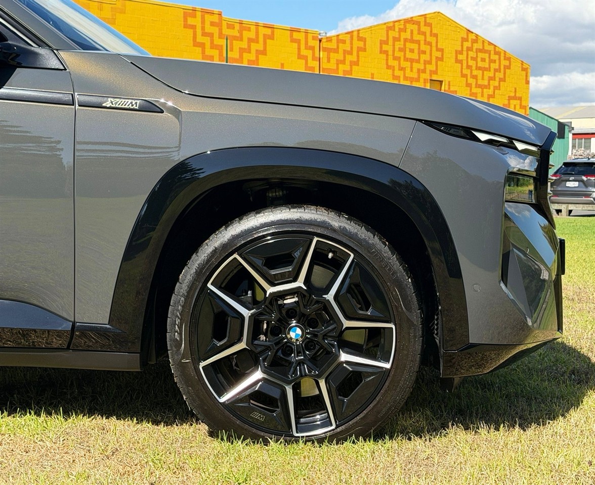 2023 BMW XM