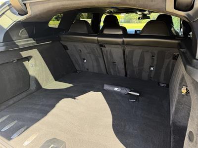 2023 BMW XM - Thumbnail