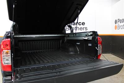 2018 Nissan Navara - Thumbnail