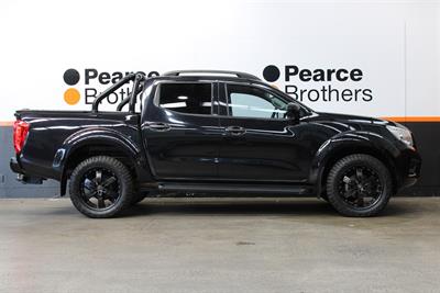 2018 Nissan Navara - Thumbnail