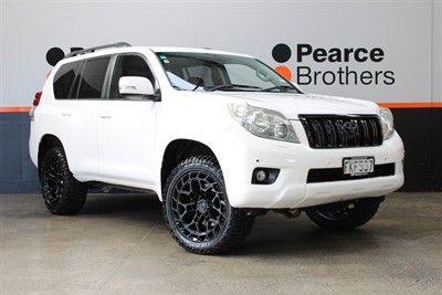 2010 Toyota Landcruiser Prado - Thumbnail
