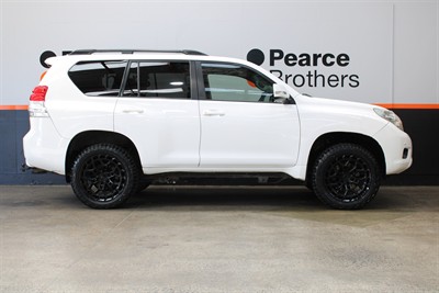 2010 Toyota Landcruiser Prado - Thumbnail