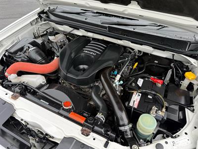 2019 Isuzu D-Max - Thumbnail
