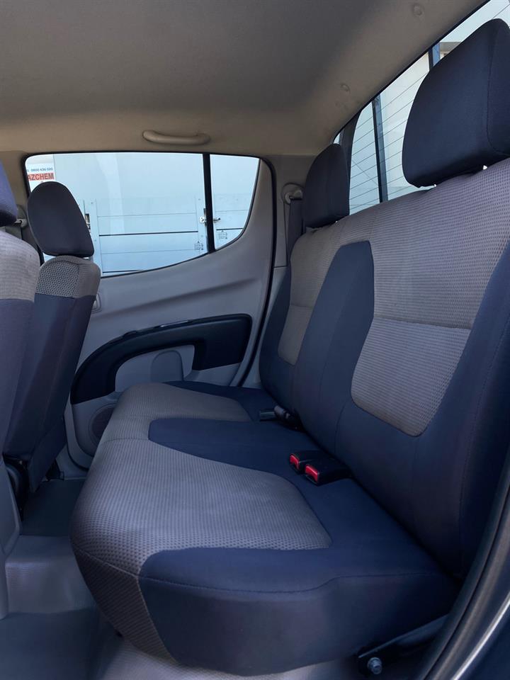 2009 Mitsubishi Triton