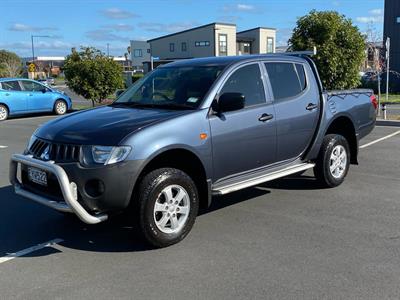 2009 Mitsubishi Triton - Thumbnail