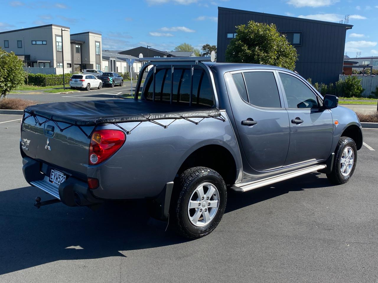 2009 Mitsubishi Triton