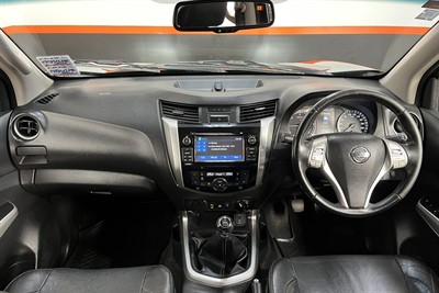 2018 Nissan Navara - Thumbnail