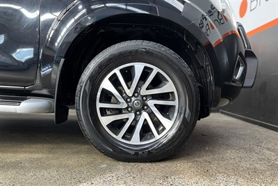 2018 Nissan Navara - Thumbnail