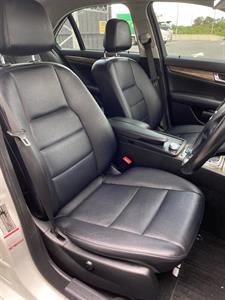 2010 Mercedes-Benz C300 - Thumbnail