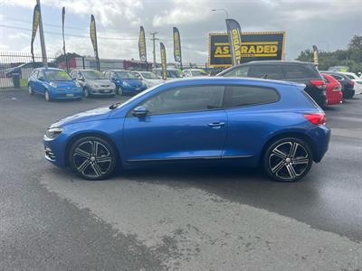 2009 Volkswagen Scirocco - Thumbnail