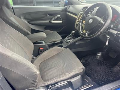 2009 Volkswagen Scirocco - Thumbnail