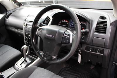 2015 Isuzu D-Max - Thumbnail