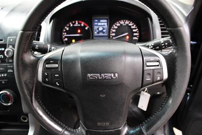 2015 Isuzu D-Max - Thumbnail