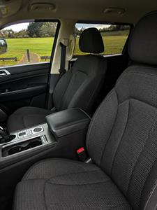 2022 Ssangyong Rexton - Thumbnail