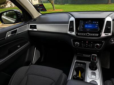 2022 Ssangyong Rexton - Thumbnail