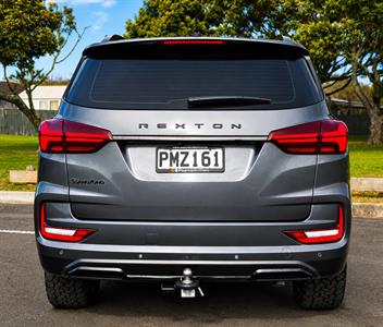 2022 Ssangyong Rexton - Thumbnail