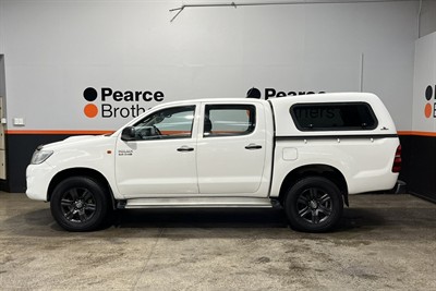 2014 Toyota Hilux - Thumbnail
