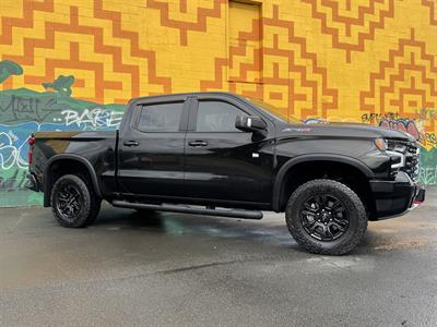 2023 Chevrolet Silverado - Thumbnail