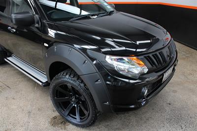 2019 Mitsubishi Triton - Thumbnail