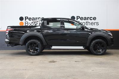 2019 Mitsubishi Triton - Thumbnail