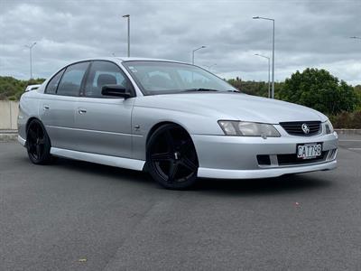 2004 Holden Commodore - Thumbnail