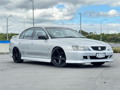 2004 Holden Commodore