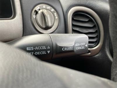 2004 Holden Commodore - Thumbnail