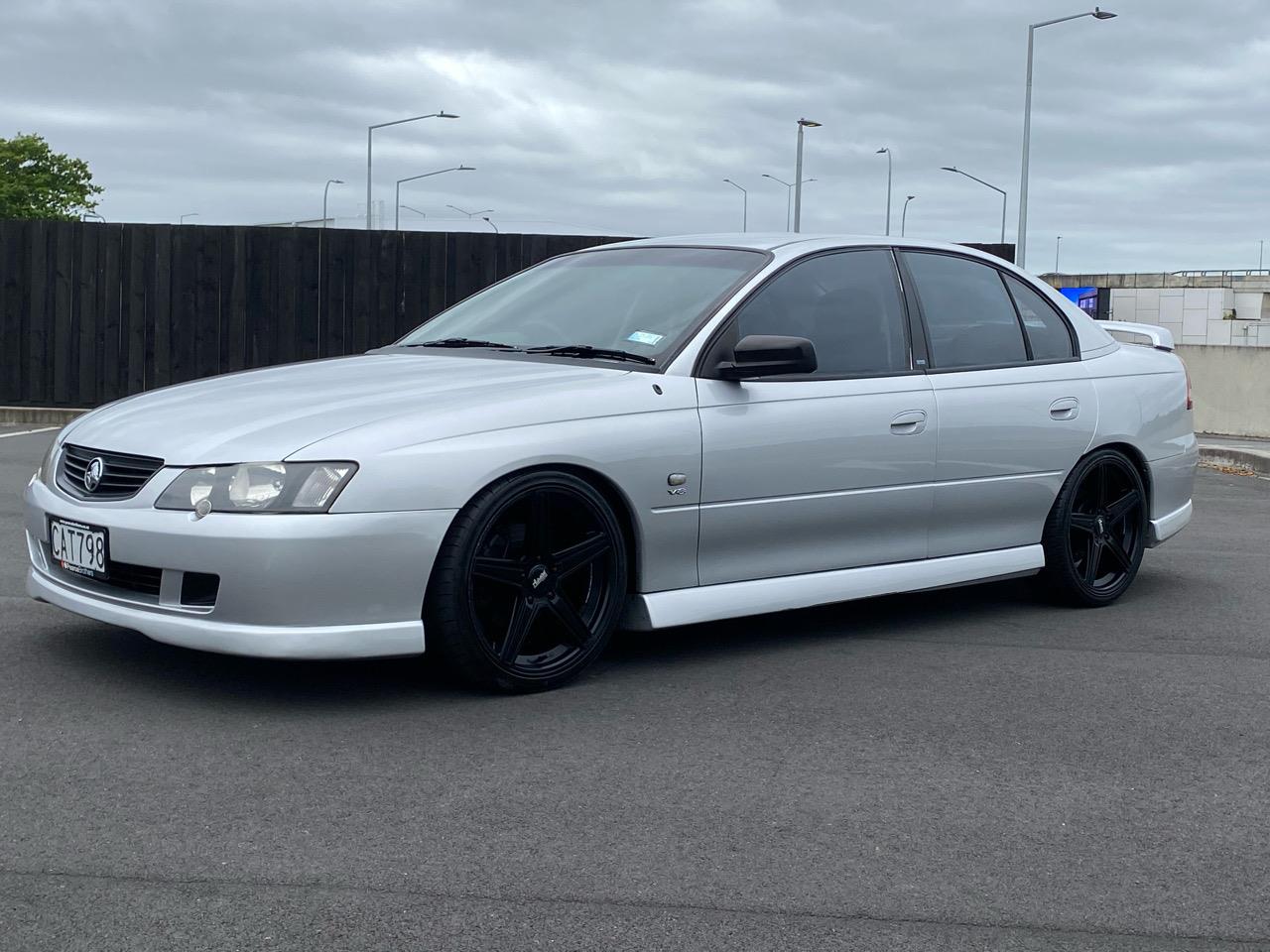 2004 Holden Commodore