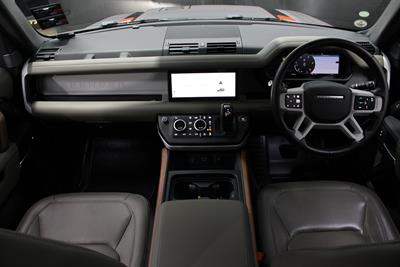 2023 Land Rover Defender - Thumbnail