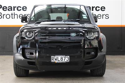 2023 Land Rover Defender - Thumbnail