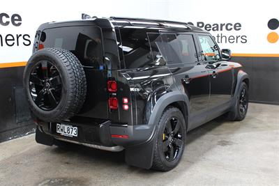 2023 Land Rover Defender - Thumbnail